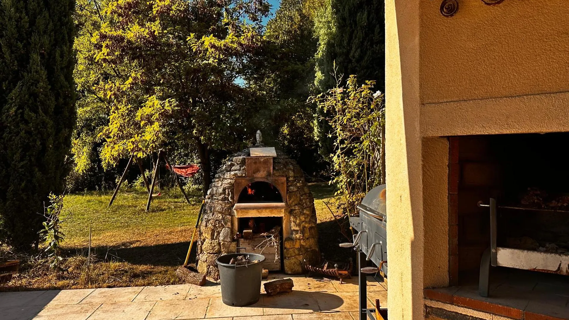 Mas Artistique Villa Puyvert France